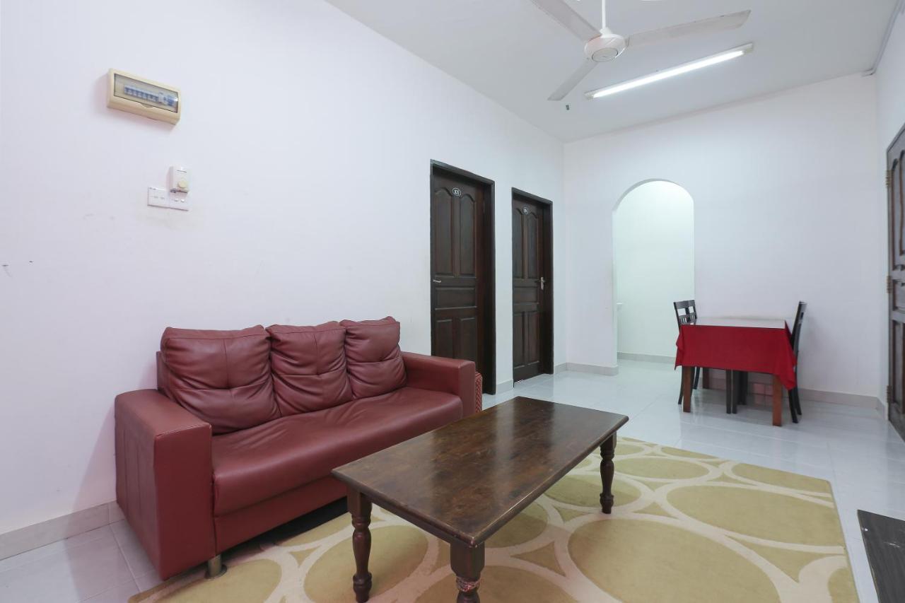 Oyo 8966 Dee Wana Resort 1 Pasir Puteh Εξωτερικό φωτογραφία