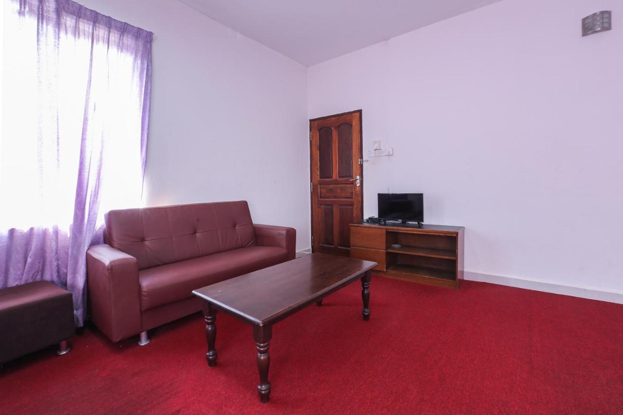 Oyo 8966 Dee Wana Resort 1 Pasir Puteh Εξωτερικό φωτογραφία